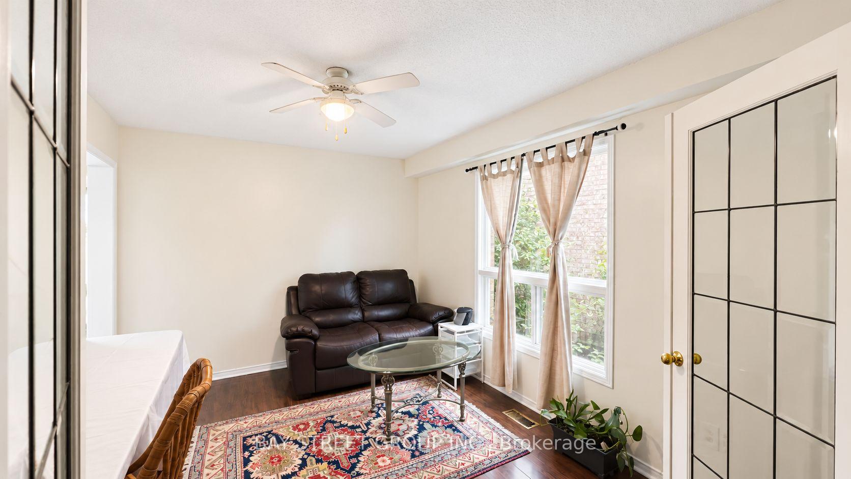 Photo 10 of 3095 Cascade Court, Mississauga, Erin Mills — HOMEH