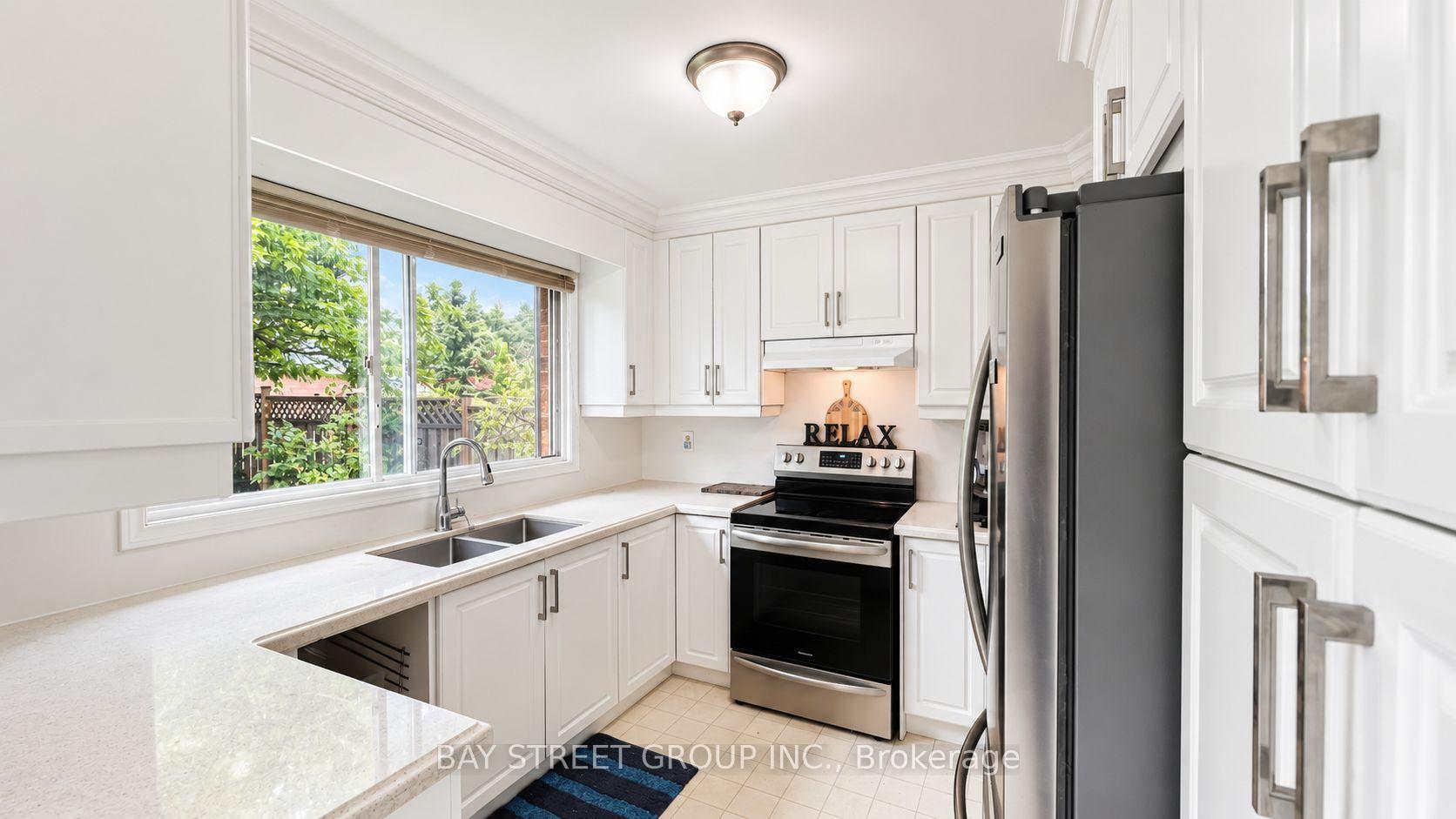 Photo 11 of 3095 Cascade Court, Mississauga, Erin Mills — HOMEH