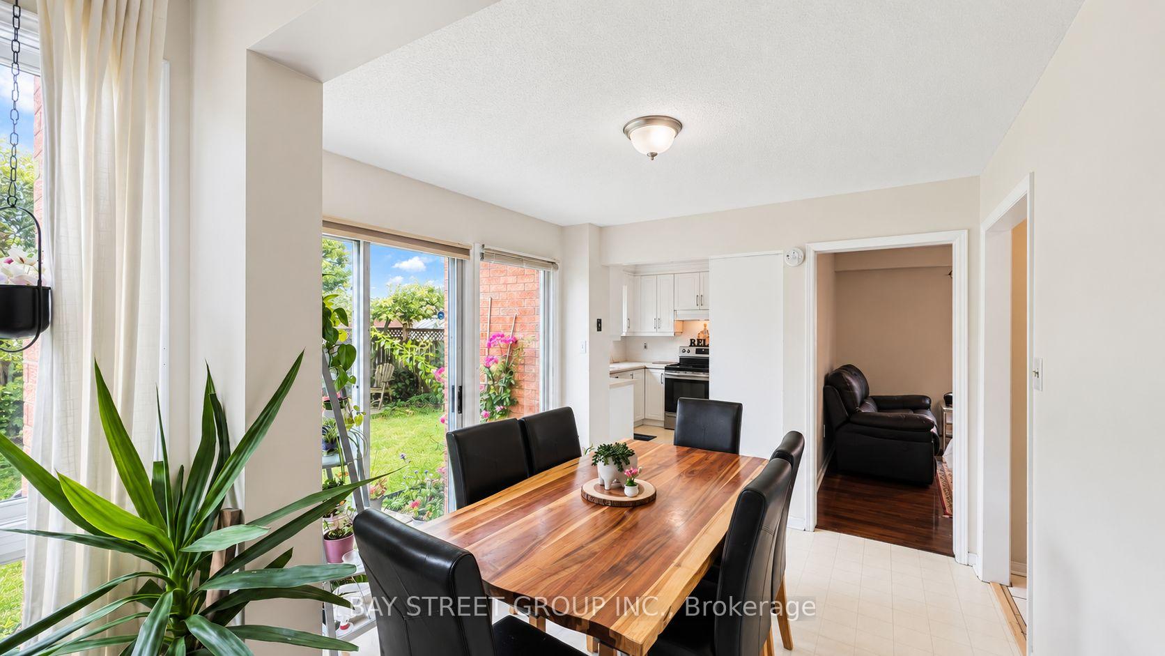 Photo 14 of 3095 Cascade Court, Mississauga, Erin Mills — HOMEH