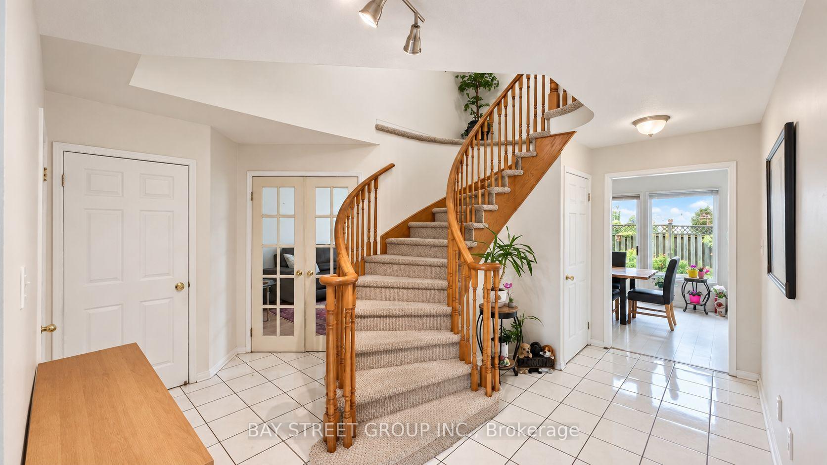 Photo 17 of 3095 Cascade Court, Mississauga, Erin Mills — HOMEH