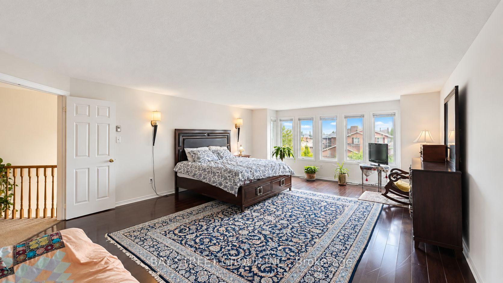 Photo 19 of 3095 Cascade Court, Mississauga, Erin Mills — HOMEH
