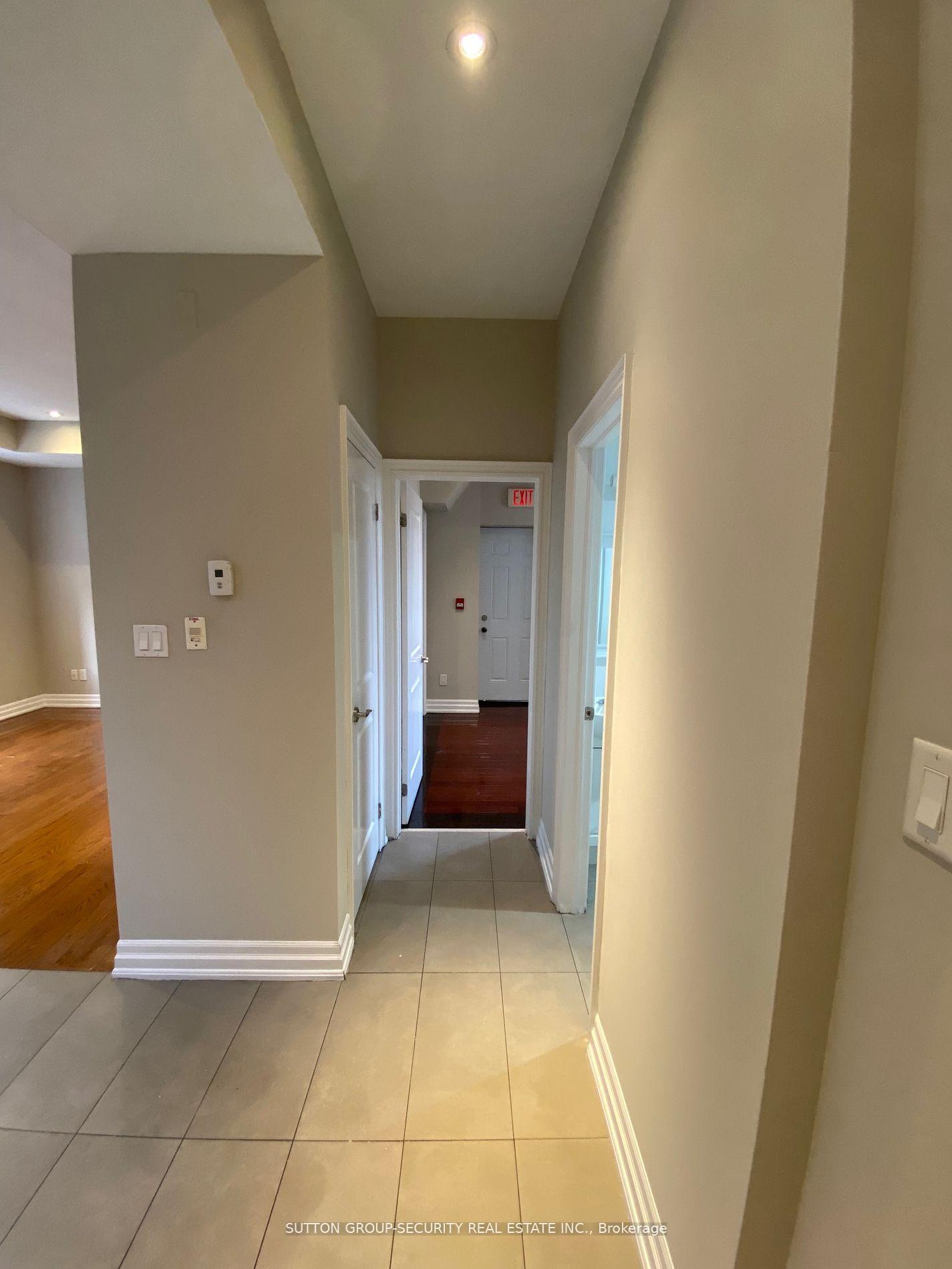 Photo 2 of Unit 3, 48 Station Road, Etobicoke, Mimico — HOMEH