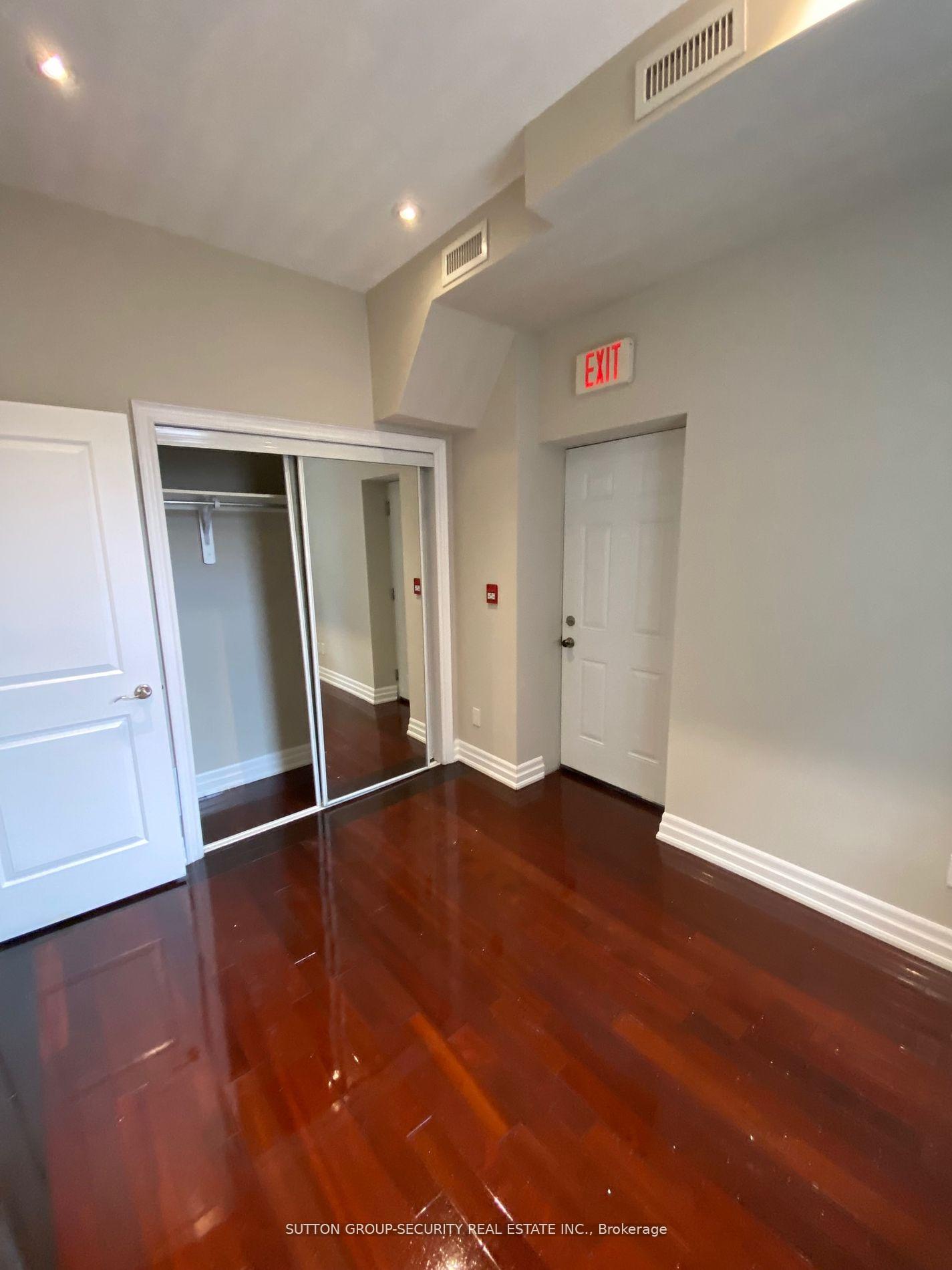 Photo 13 of Unit 3, 48 Station Road, Etobicoke, Mimico — HOMEH