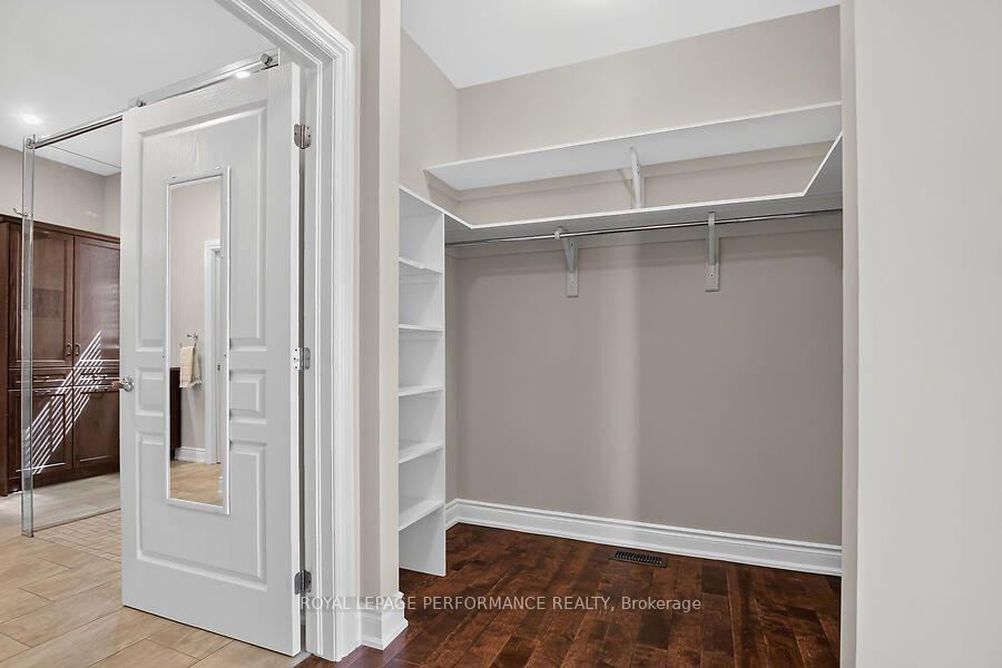 Photo 23 of 79 Axel Crescent, Ottawa, Kanata - Emerald Meadows/Trailwest — HOMEH