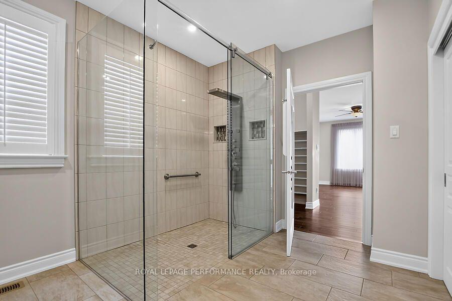 Photo 26 of 79 Axel Crescent, Ottawa, Kanata - Emerald Meadows/Trailwest — HOMEH