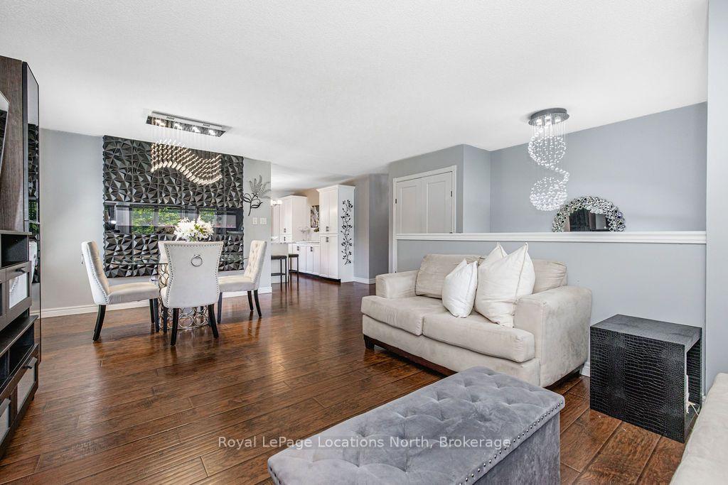 Photo 9 of 7 Coles Court, Wasaga Beach — HOMEH