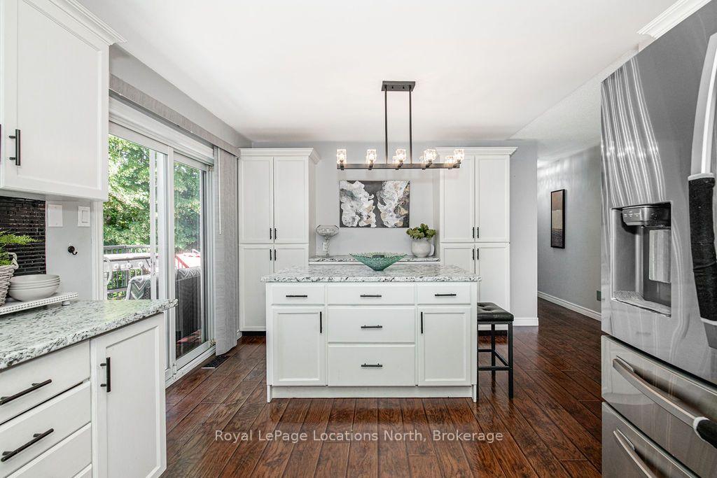 Photo 16 of 7 Coles Court, Wasaga Beach — HOMEH