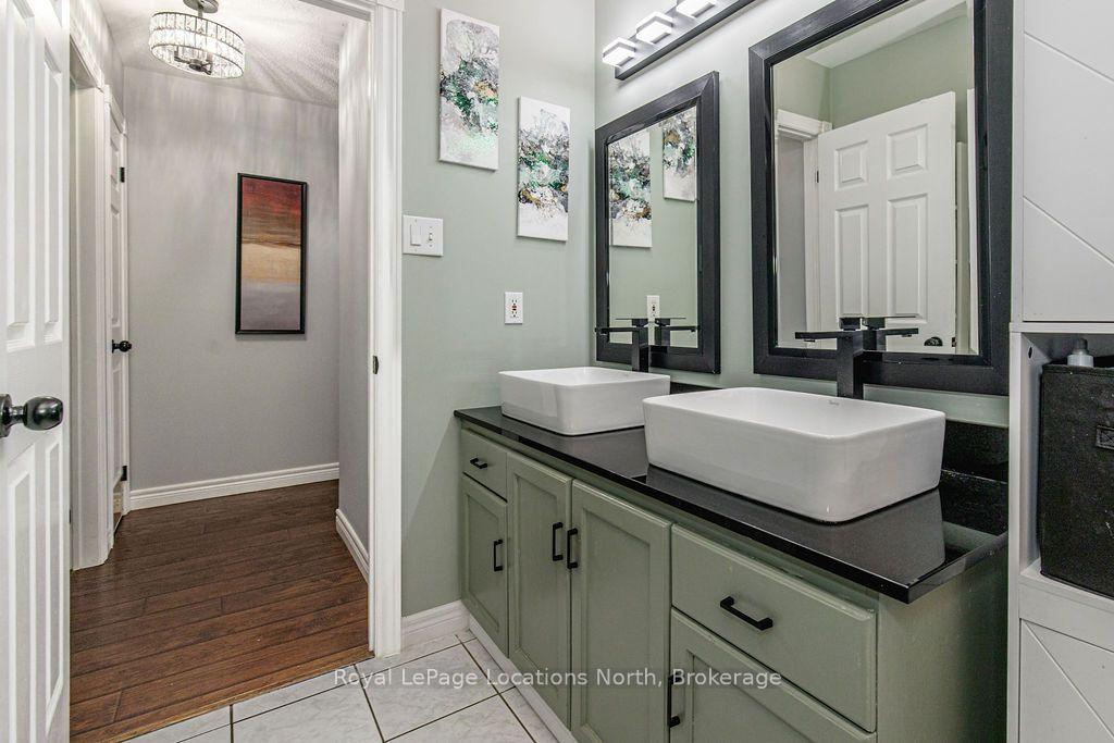 Photo 25 of 7 Coles Court, Wasaga Beach — HOMEH