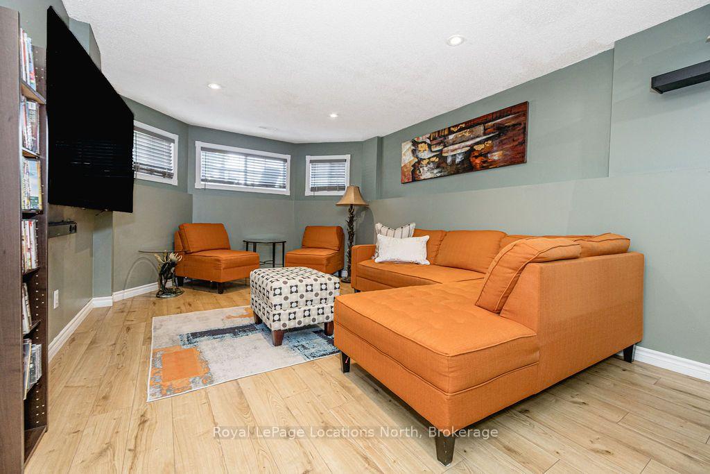 Photo 29 of 7 Coles Court, Wasaga Beach — HOMEH