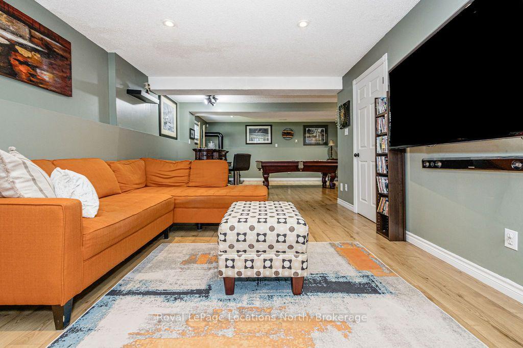 Photo 31 of 7 Coles Court, Wasaga Beach — HOMEH