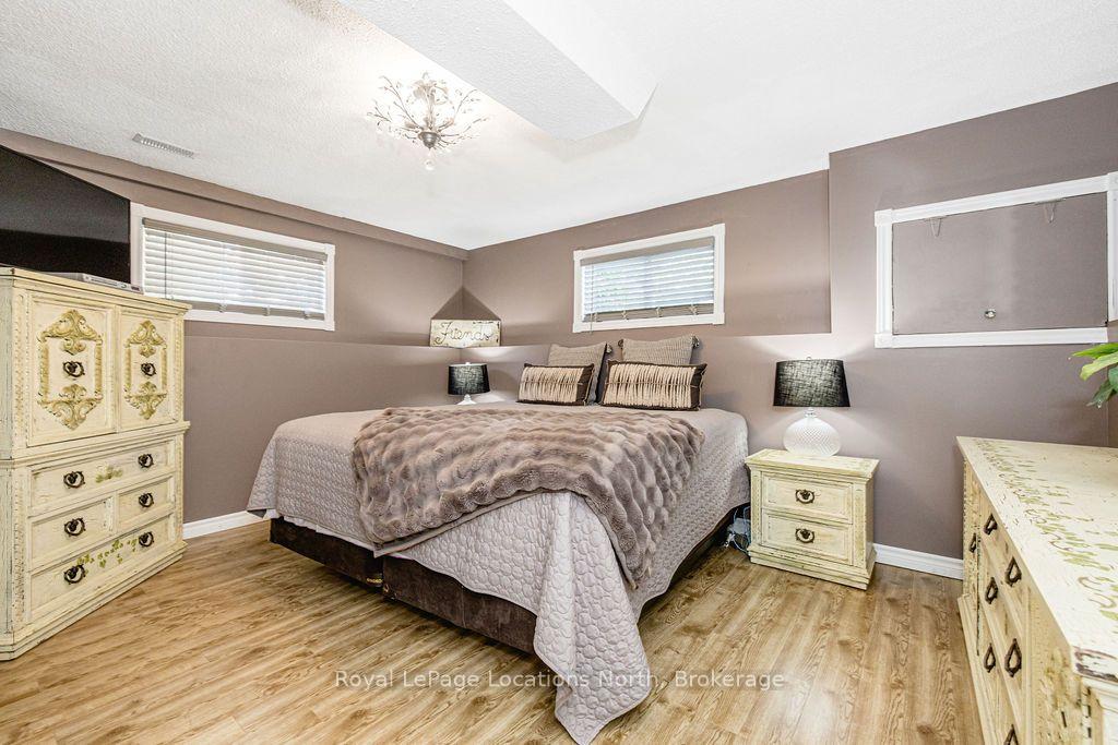 Photo 35 of 7 Coles Court, Wasaga Beach — HOMEH