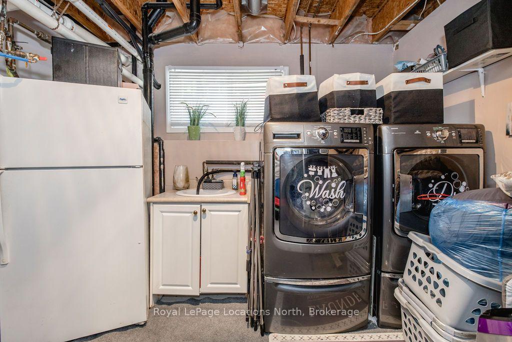 Photo 36 of 7 Coles Court, Wasaga Beach — HOMEH