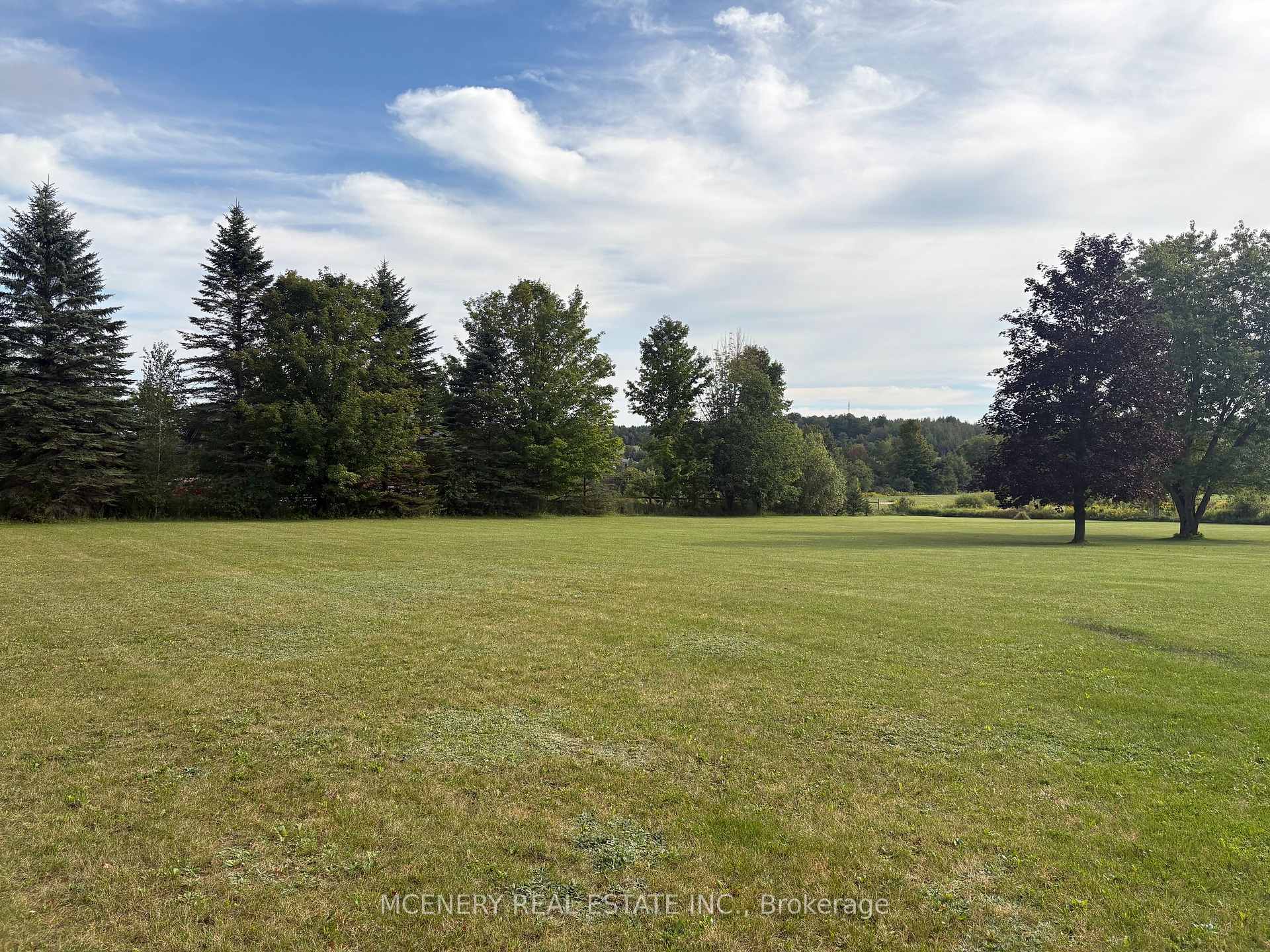 Photo of 00 First Line