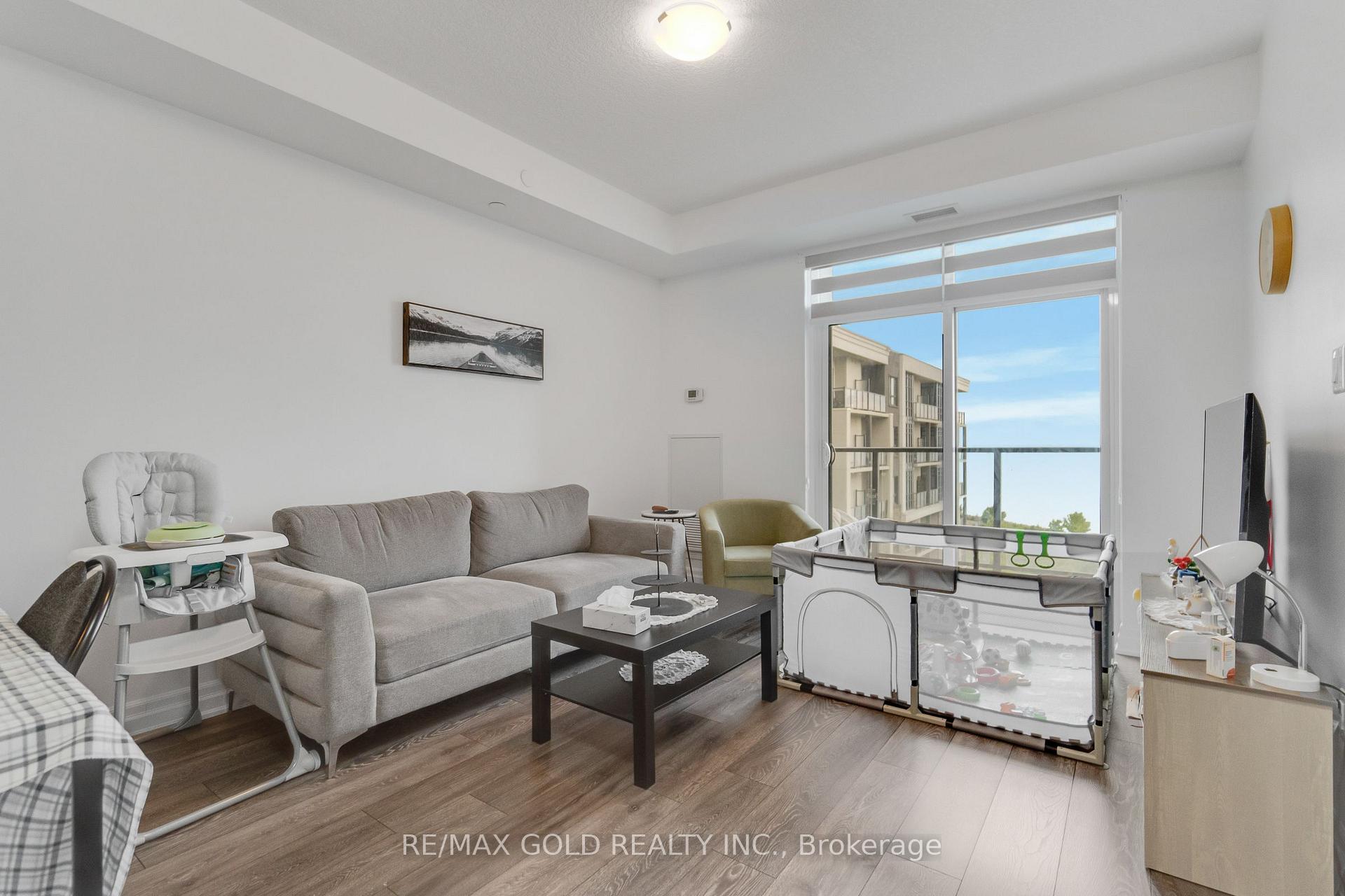 Photo 14 of Unit 502, 101 Shoreview Place, Hamilton, Stoney Creek — HOMEH