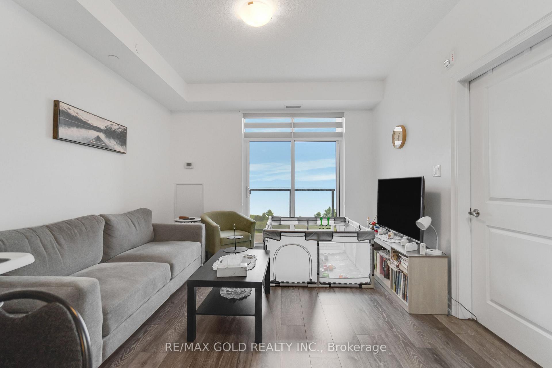 Photo 15 of Unit 502, 101 Shoreview Place, Hamilton, Stoney Creek — HOMEH