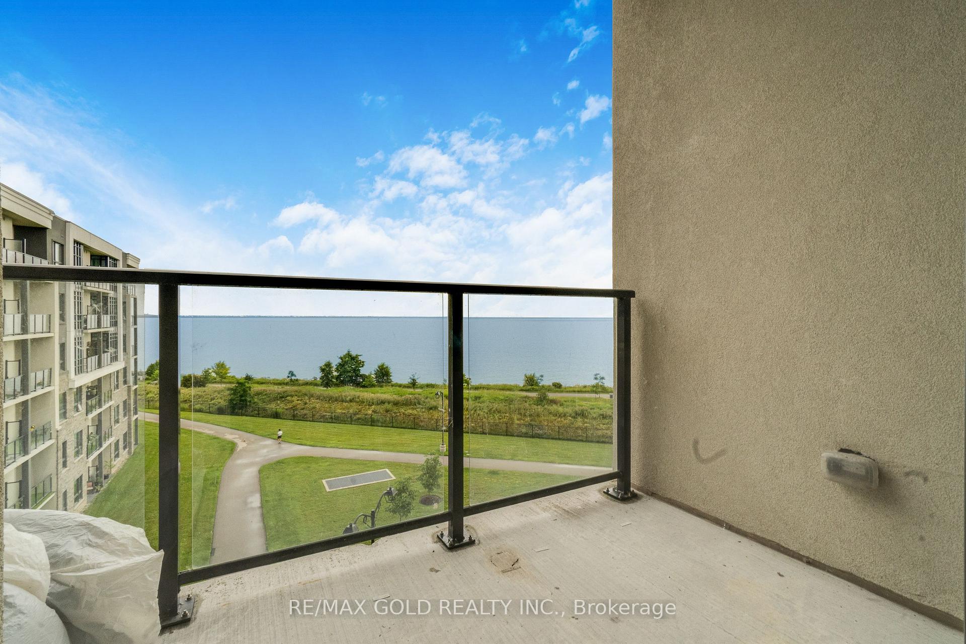 Photo 30 of Unit 502, 101 Shoreview Place, Hamilton, Stoney Creek — HOMEH