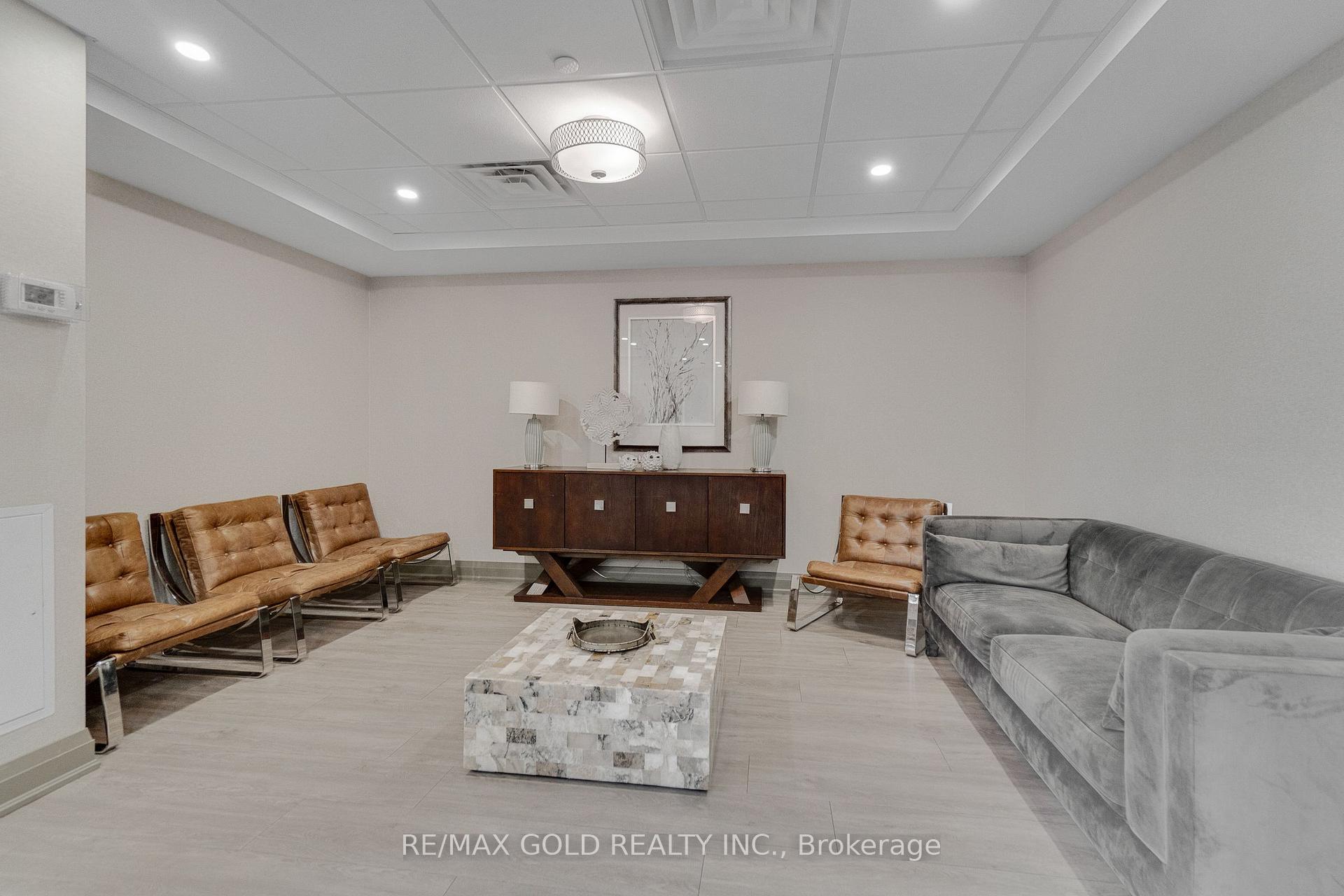 Photo 34 of Unit 502, 101 Shoreview Place, Hamilton, Stoney Creek — HOMEH