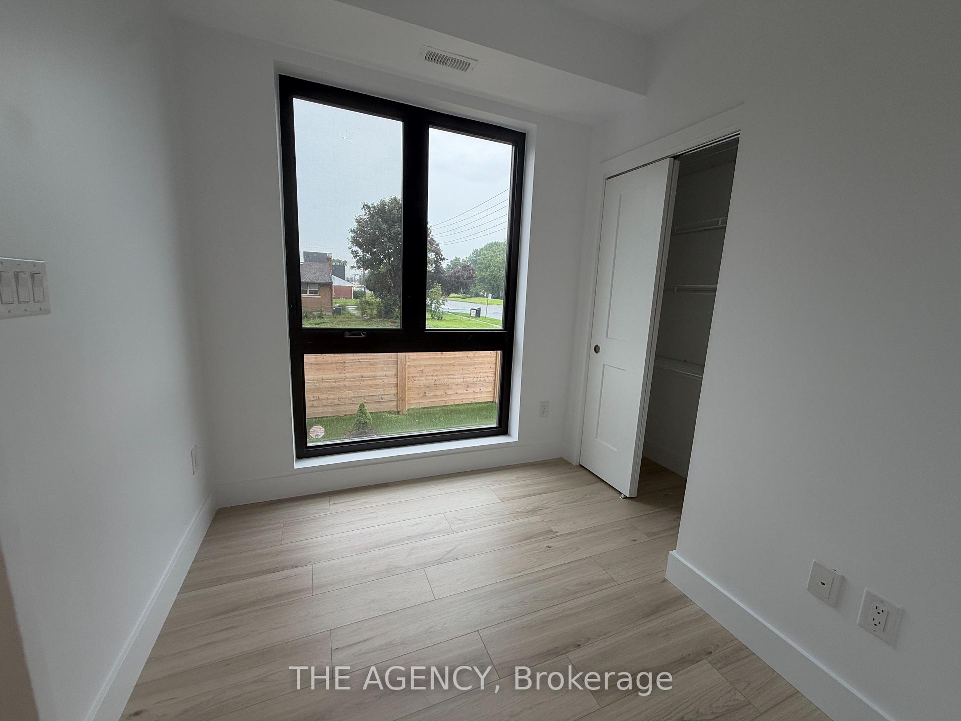 Photo 8 of Unit 206, 7277 Wilson Crescent, Niagara Falls, Oldfield — HOMEH