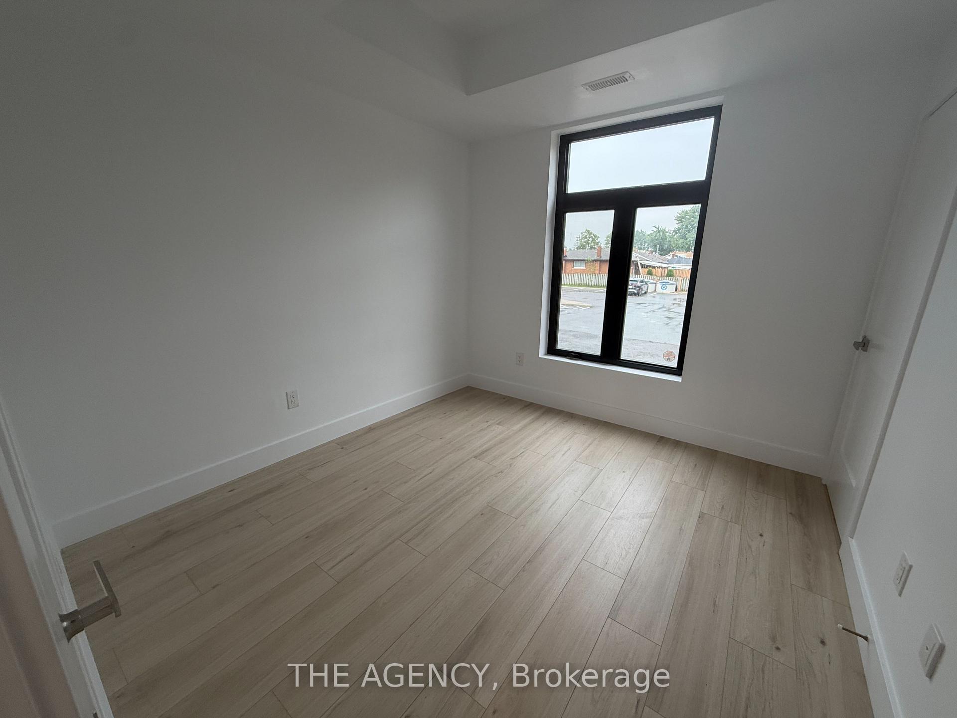 Photo 11 of Unit 206, 7277 Wilson Crescent, Niagara Falls, Oldfield — HOMEH