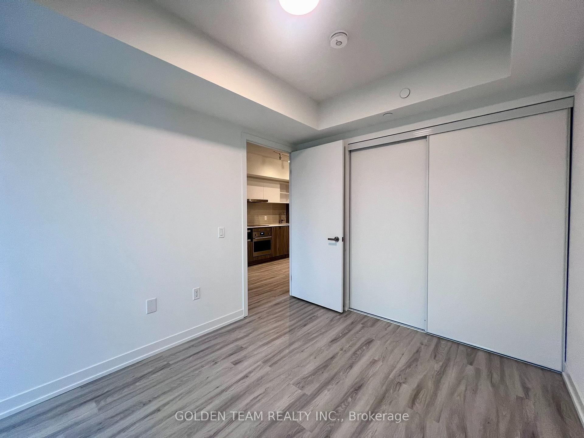 Photo 12 of Unit 3712, 55 Cooper Street, Toronto, Waterfront Communities — HOMEH