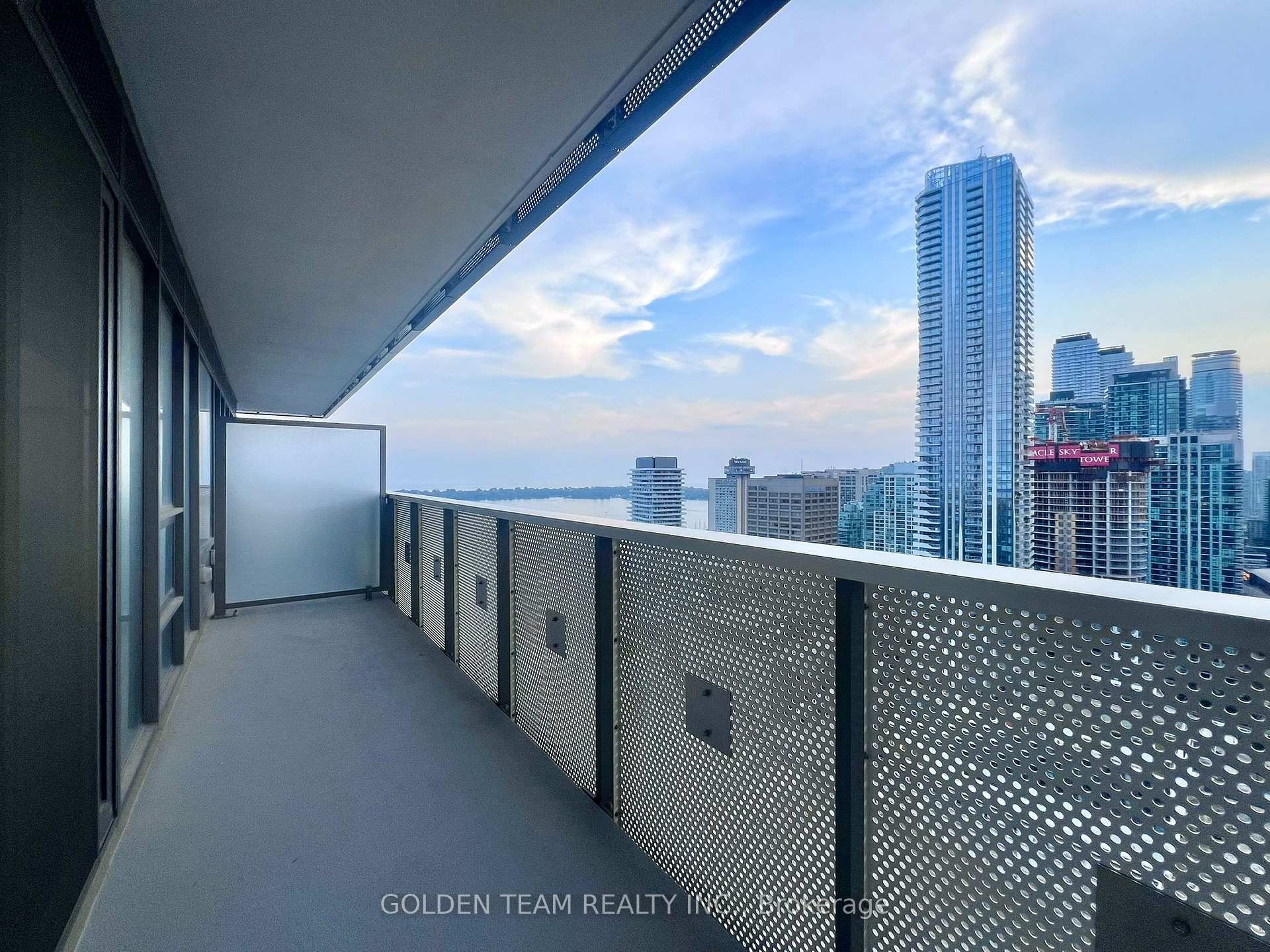 Photo 16 of Unit 3712, 55 Cooper Street, Toronto, Waterfront Communities — HOMEH