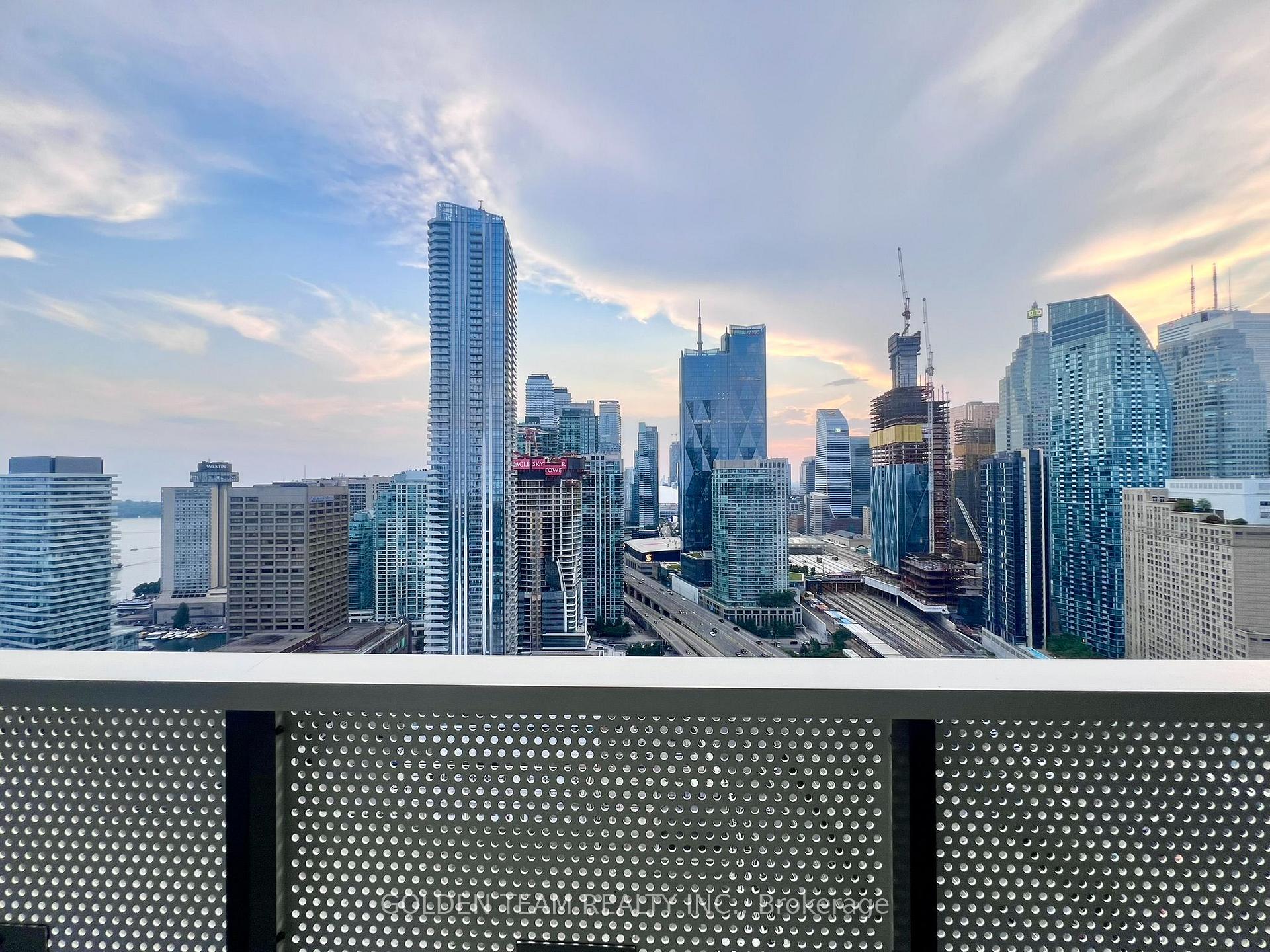 Photo 19 of Unit 3712, 55 Cooper Street, Toronto, Waterfront Communities — HOMEH