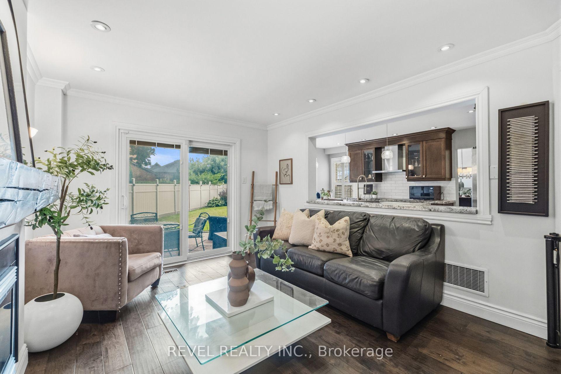 Photo 9 of 6624 Mockingbird Lane, Mississauga, Lisgar — HOMEH