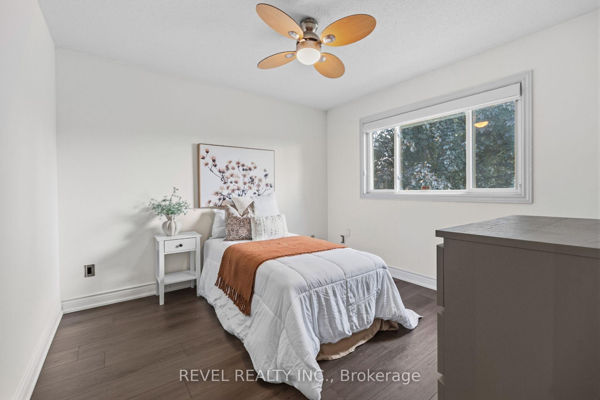 Photo 23 of 6624 Mockingbird Lane, Mississauga, Lisgar — HOMEH