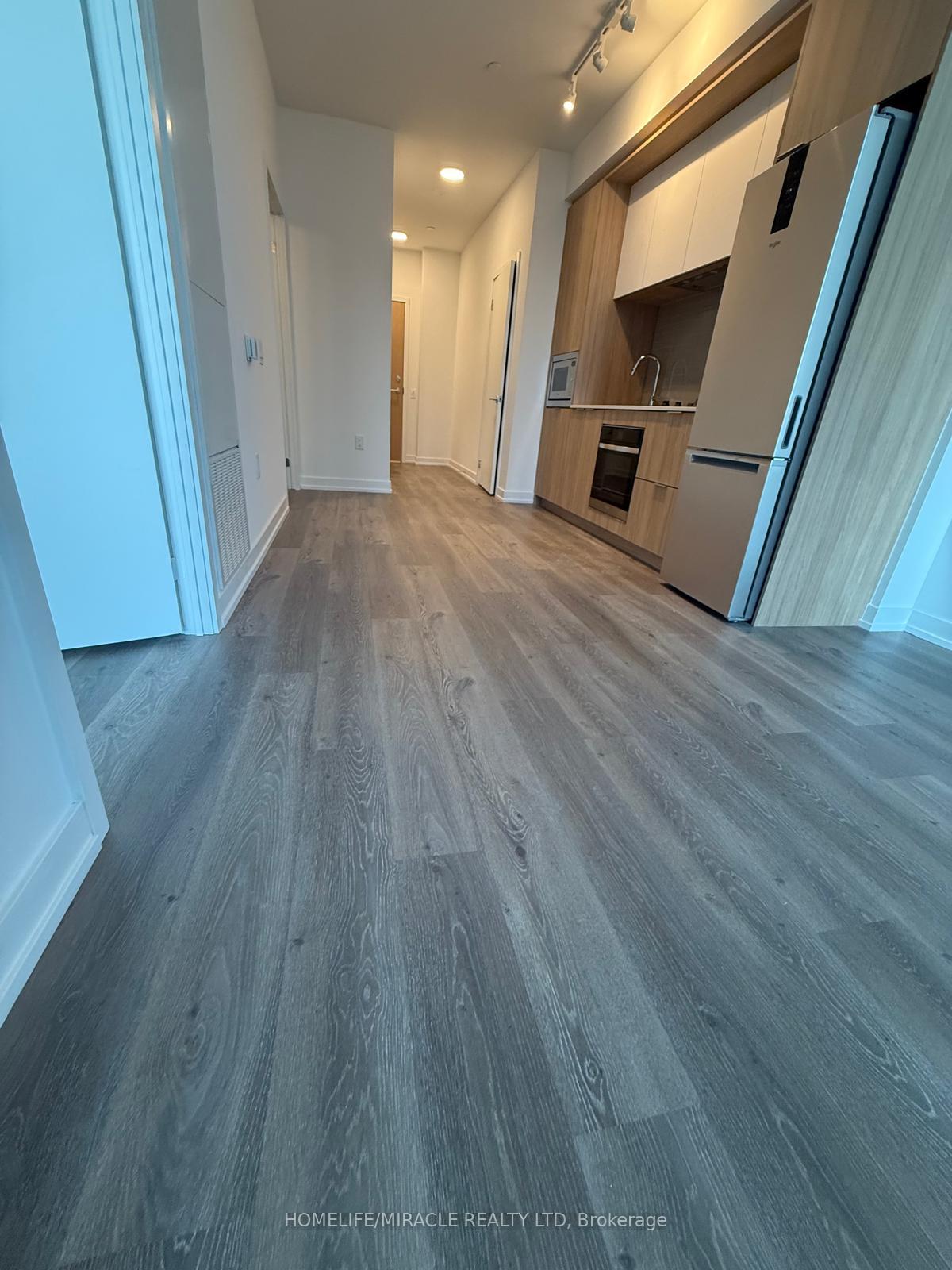 Photo 5 of Unit 607, 395 Square One Drive, Mississauga, City Centre — HOMEH