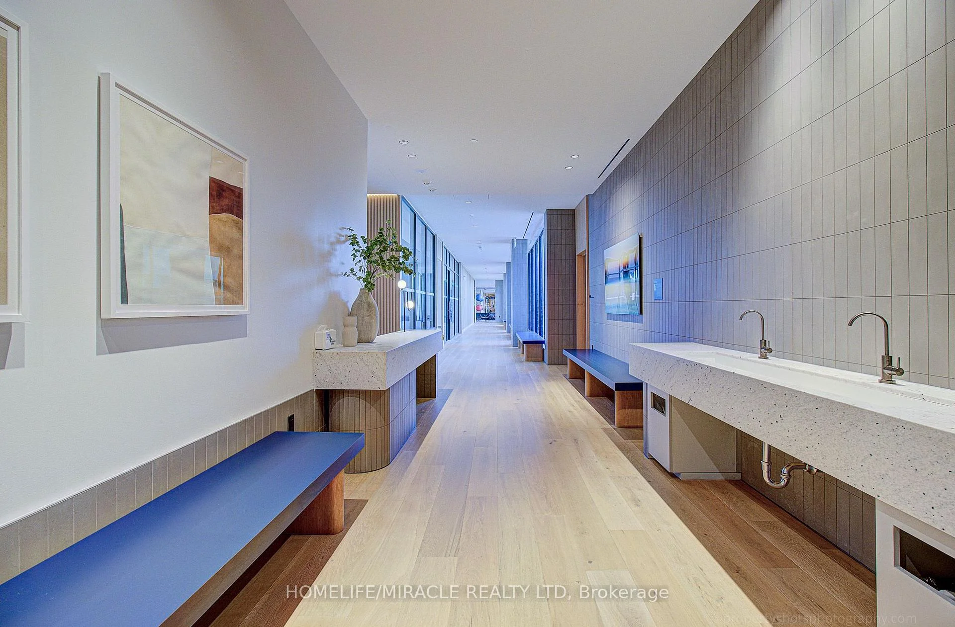 Photo 29 of Unit 607, 395 Square One Drive, Mississauga, City Centre — HOMEH