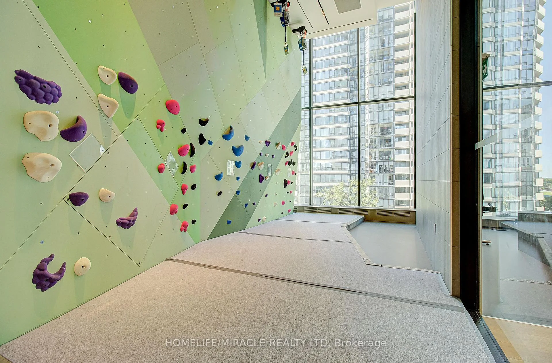 Photo 31 of Unit 607, 395 Square One Drive, Mississauga, City Centre — HOMEH