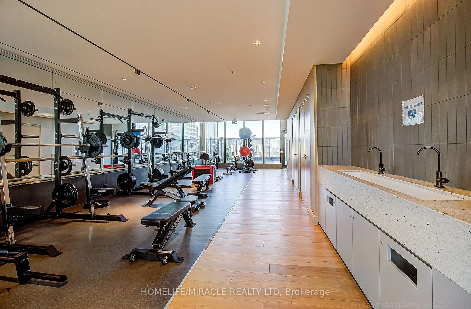 Photo 32 of Unit 607, 395 Square One Drive, Mississauga, City Centre — HOMEH