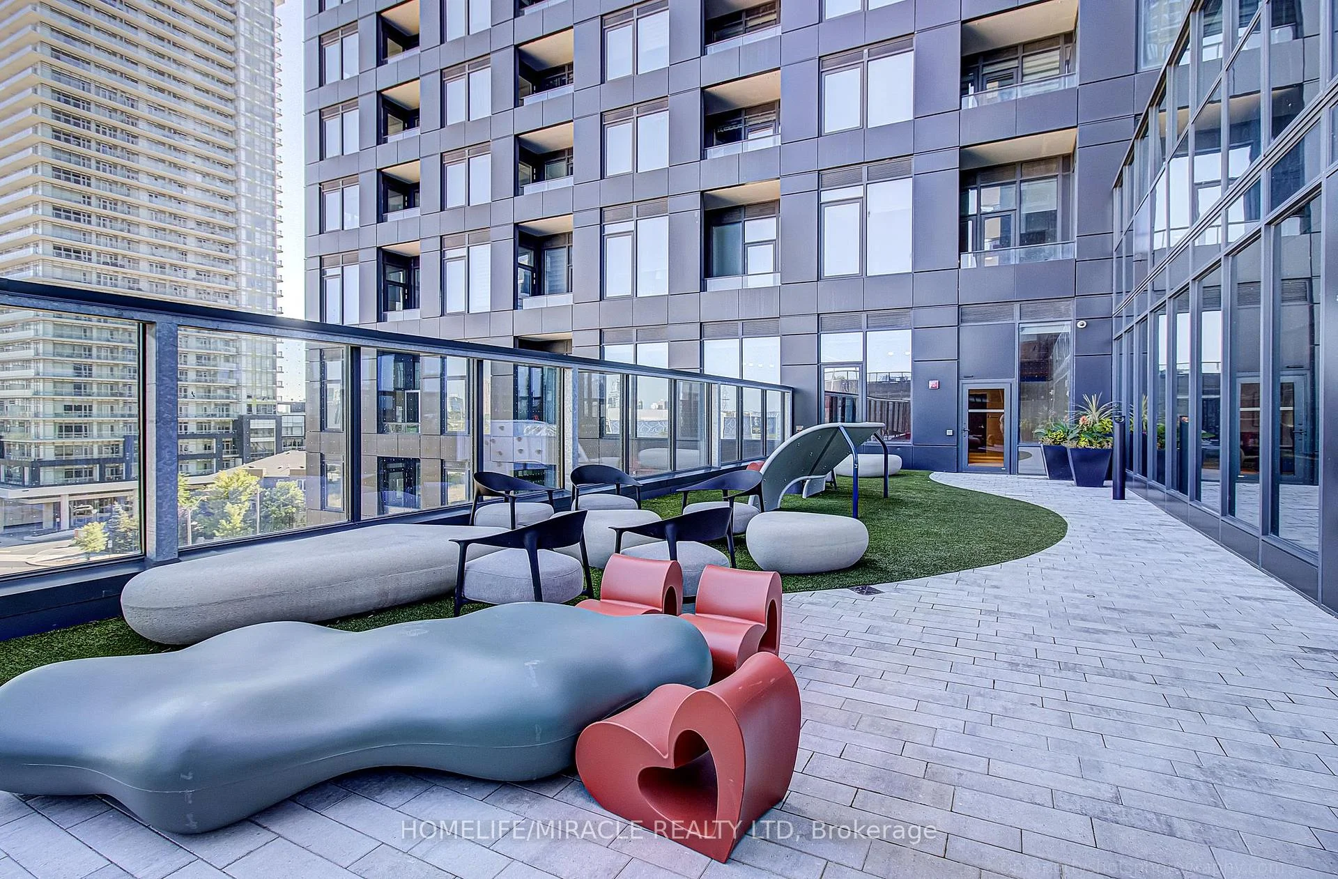 Photo 34 of Unit 607, 395 Square One Drive, Mississauga, City Centre — HOMEH