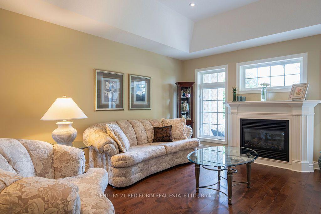 Photo 6 of 468 Macdonald Street, Strathroy-Caradoc, NE — HOMEH