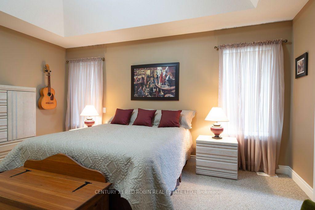 Photo 17 of 468 Macdonald Street, Strathroy-Caradoc, NE — HOMEH