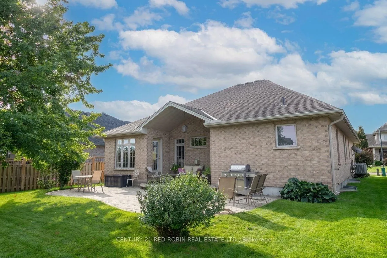 Photo 41 of 468 Macdonald Street, Strathroy-Caradoc, NE — HOMEH