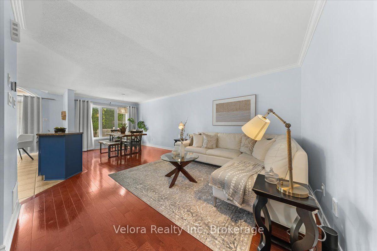 Photo 6 of 404 Sparkman Avenue, Ottawa, Avalon East — HOMEH