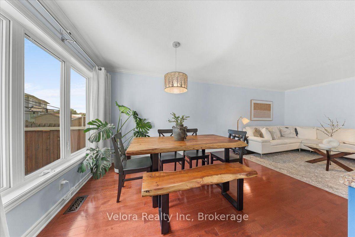 Photo 9 of 404 Sparkman Avenue, Ottawa, Avalon East — HOMEH