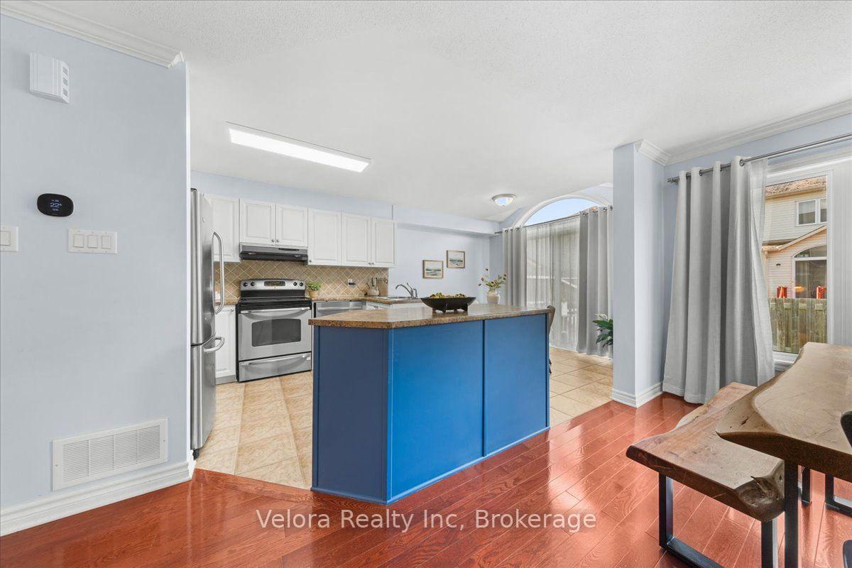 Photo 19 of 404 Sparkman Avenue, Ottawa, Avalon East — HOMEH