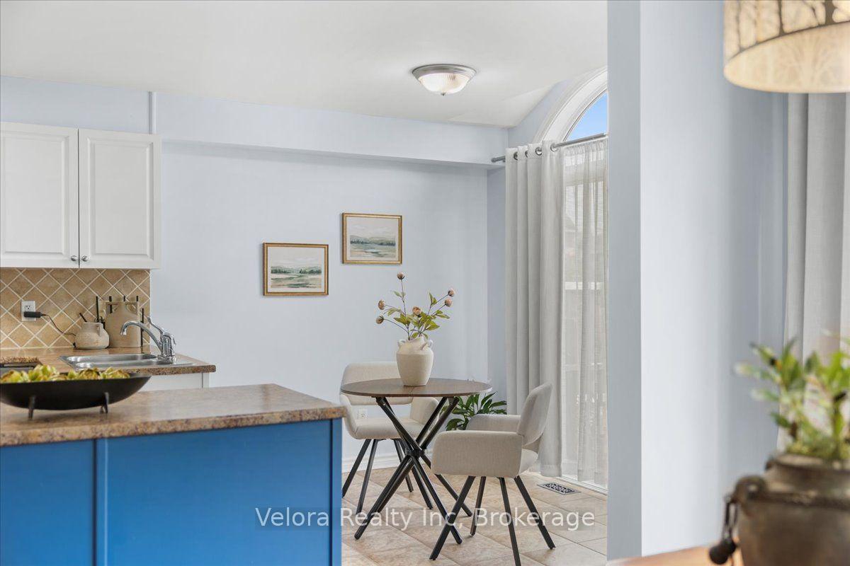 Photo 20 of 404 Sparkman Avenue, Ottawa, Avalon East — HOMEH