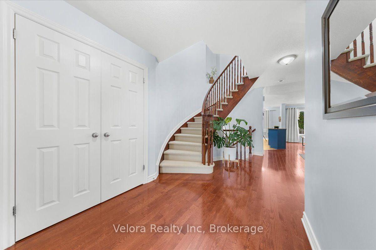 Photo 23 of 404 Sparkman Avenue, Ottawa, Avalon East — HOMEH