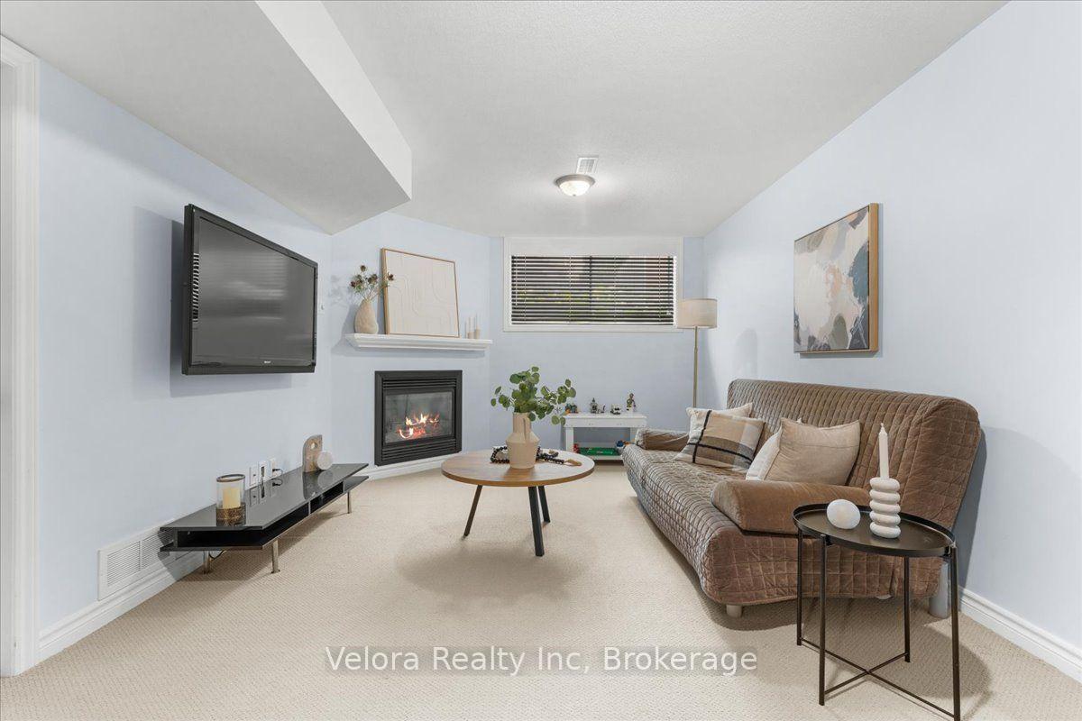 Photo 40 of 404 Sparkman Avenue, Ottawa, Avalon East — HOMEH