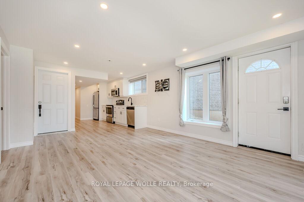 Photo 4 of Unit Lower, 277 Dewdrop Crescent, Waterloo, Columbia Forest/Clair Hills — HOMEH