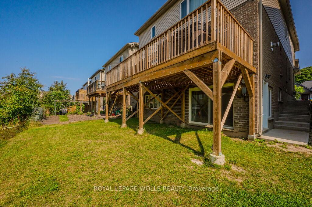 Photo 22 of Unit Lower, 277 Dewdrop Crescent, Waterloo, Columbia Forest/Clair Hills — HOMEH