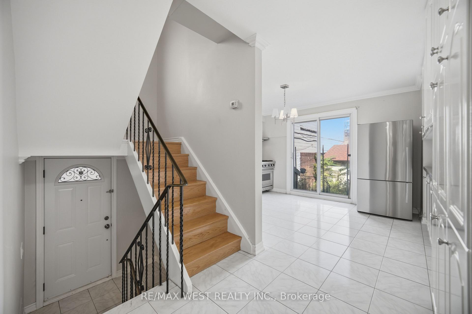 Photo 14 of 603 Concord Avenue, Toronto, Dovercourt-Wallace Emerson-Junction — HOMEH