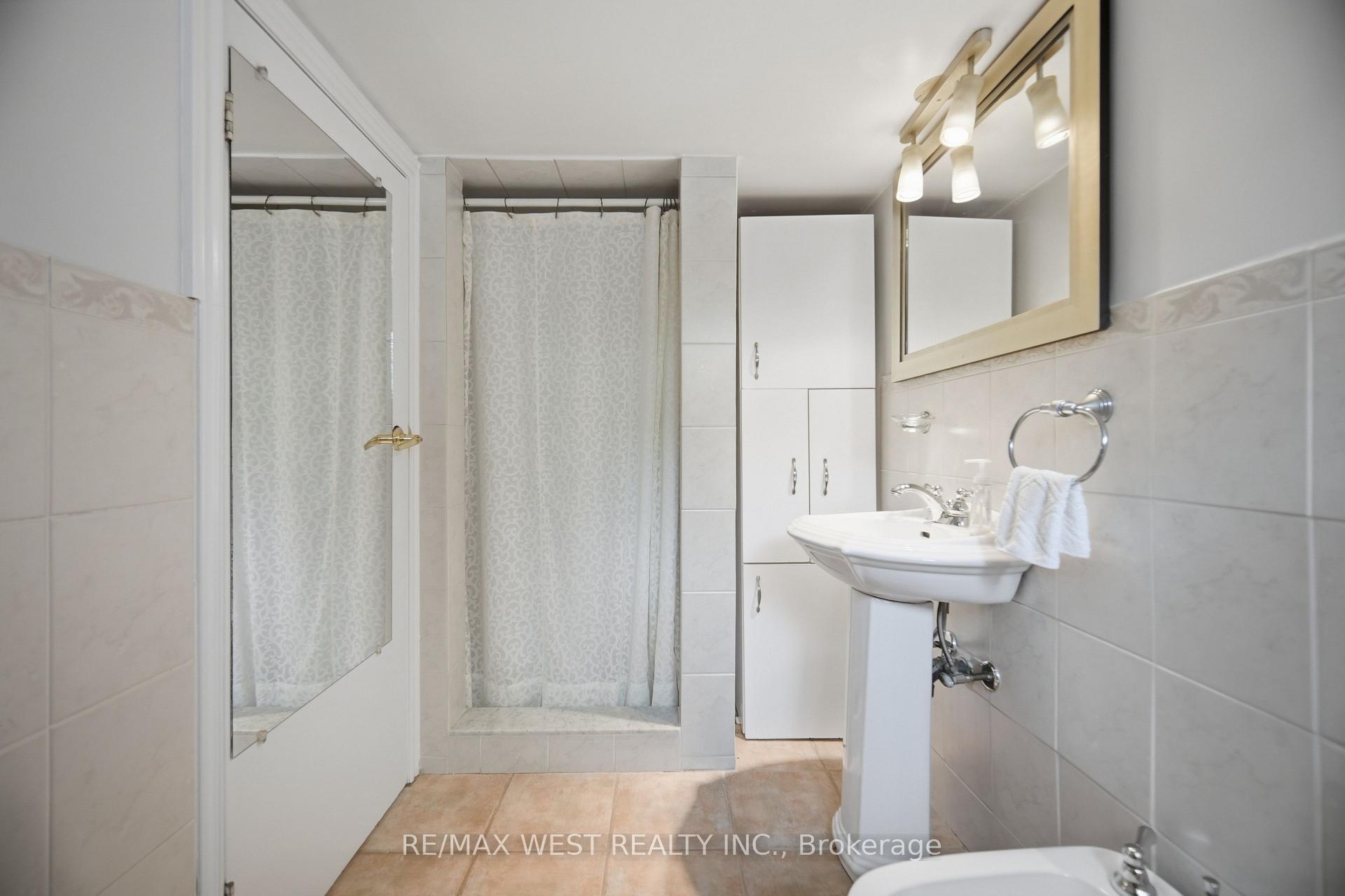 Photo 31 of 603 Concord Avenue, Toronto, Dovercourt-Wallace Emerson-Junction — HOMEH