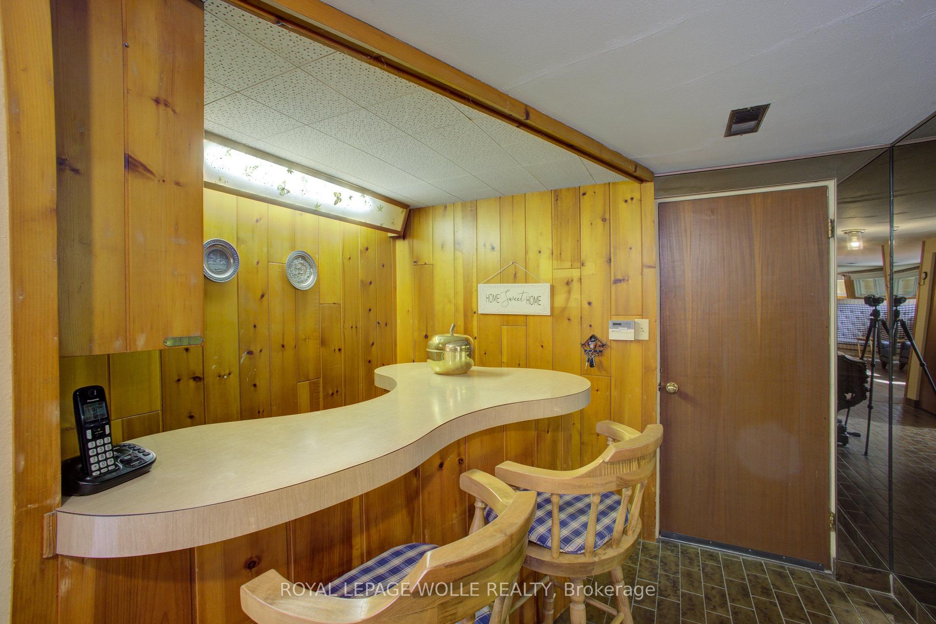 Photo 24 of 204 Manchester Road, Kitchener, Heritage Park - Kitchener — HOMEH