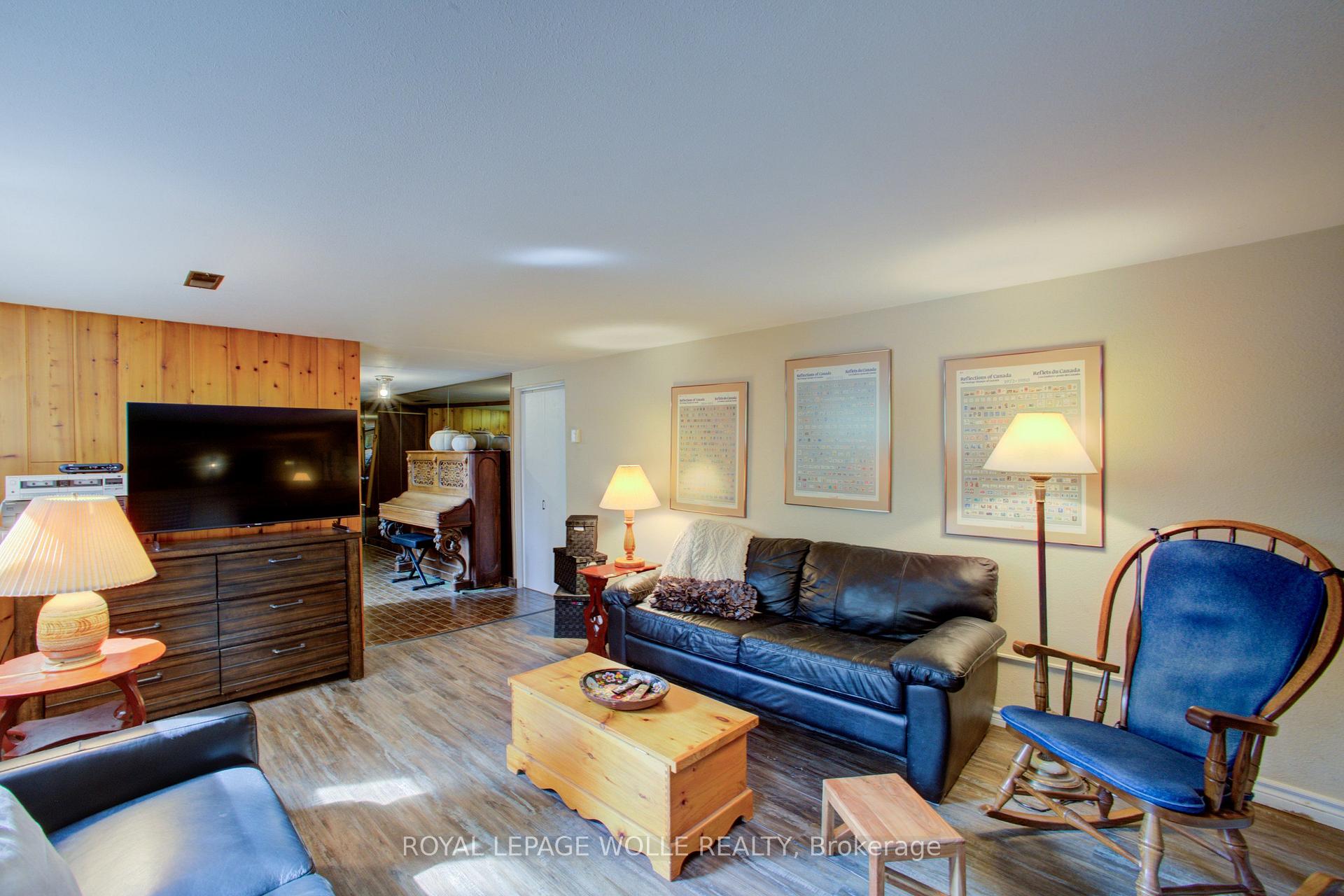 Photo 27 of 204 Manchester Road, Kitchener, Heritage Park - Kitchener — HOMEH