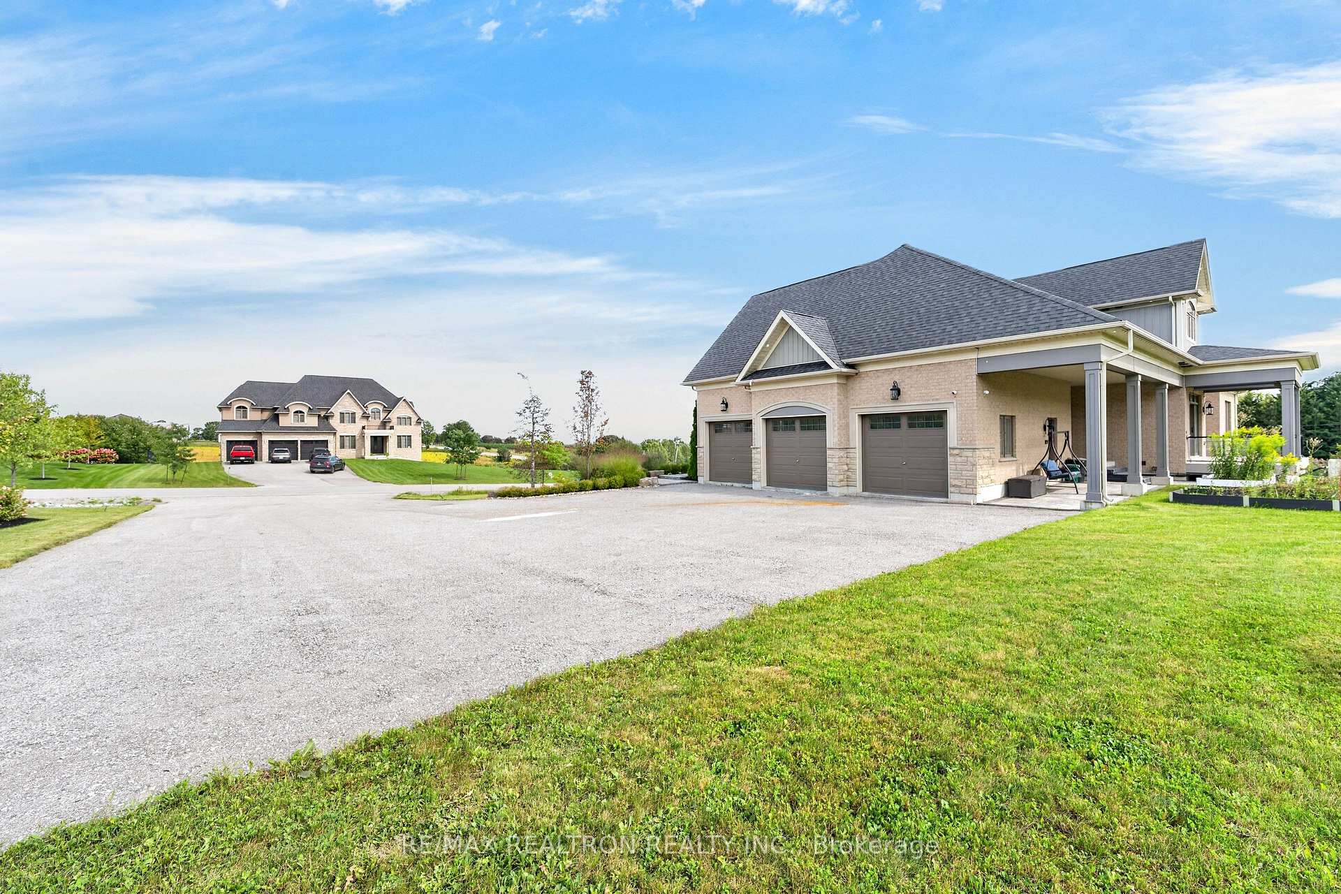 Photo 9 of 57 Lionel Byam Drive, Clarington, Rural Clarington — HOMEH