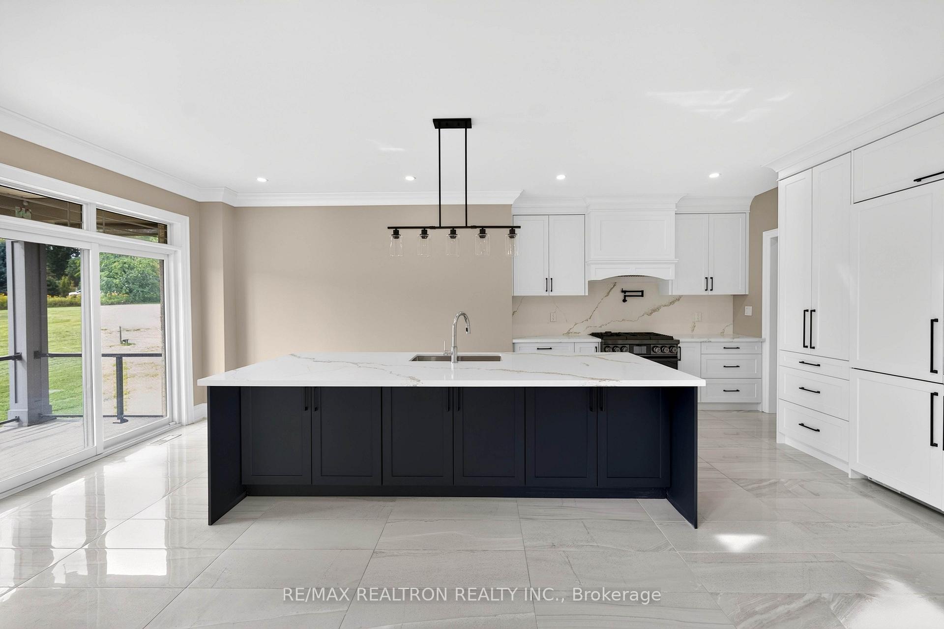 Photo 16 of 57 Lionel Byam Drive, Clarington, Rural Clarington — HOMEH